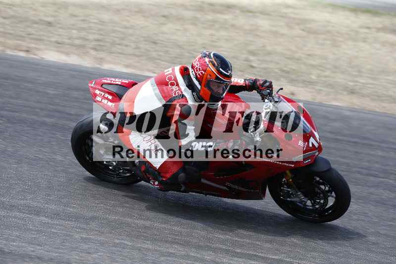 /21 17.06.2026  Ducati Schweiz Track Warmup ADR/Gruppe gruen/14